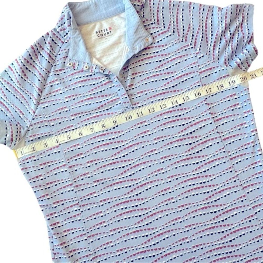 Bette & Court Button Front Golf Raglan Sleeve Polo Size Medium - Picture 6 of 8